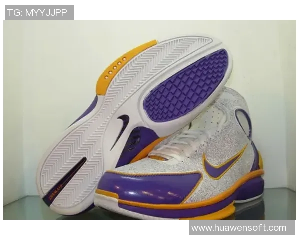 足球明星们的鞋履之路：从经典到创新的足坛鞋款回顾