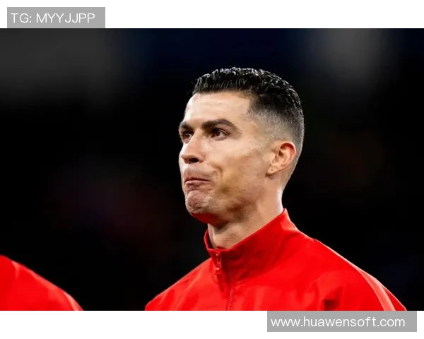 描绘足球巨星C罗的艺术之旅与激情瞬间