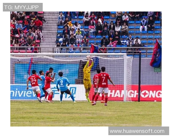 慢动作中的足球巨星如何在赛场上创造奇迹与精彩瞬间 慢动作中的足球巨星如何在赛场上创造奇迹与精彩瞬间