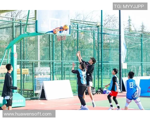 西安篮球队荣登全国篮球技术排行榜第三名引发热议 西安篮球队荣登全国篮球技术排行榜第三名引发热议