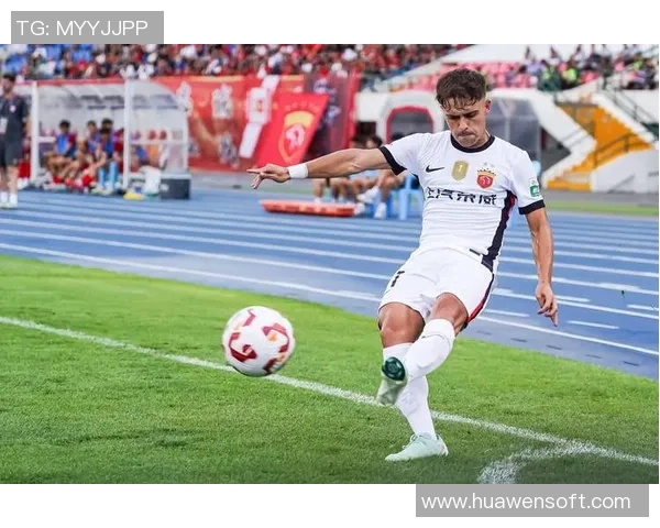 足球明星体能教练揭秘如何提升运动员竞技状态与身体素质的秘诀